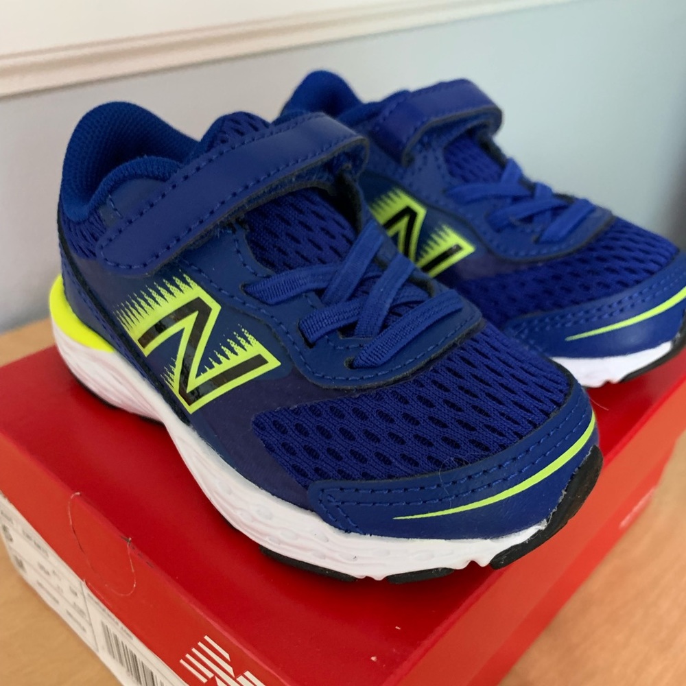 New Balance Sneakers